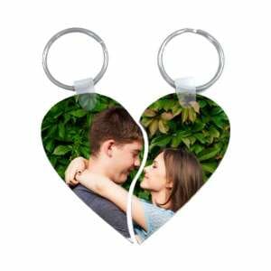 Ξύλινο διπλό μπρελόκ σε σχήμα καρδιά