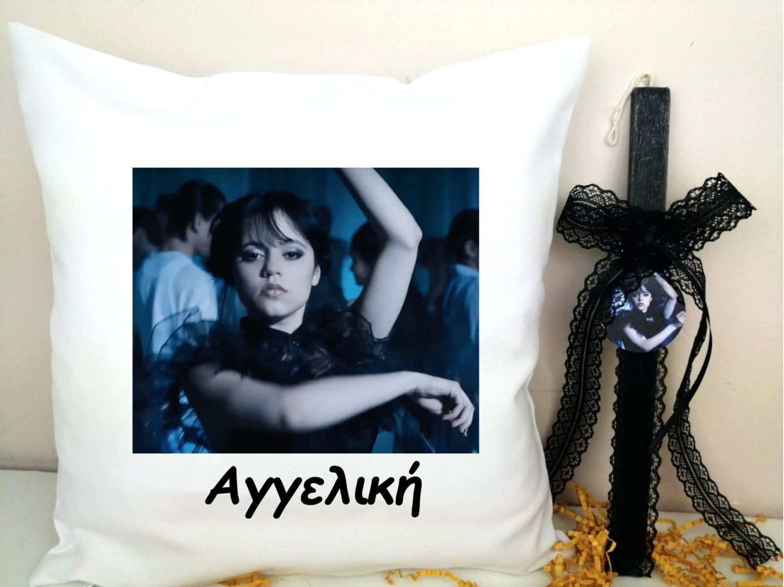 πασχαλινη λαμπάδα wednesday