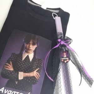 Πασχαλινή λαμπάδα wednesday σετ με μπλουζάκι